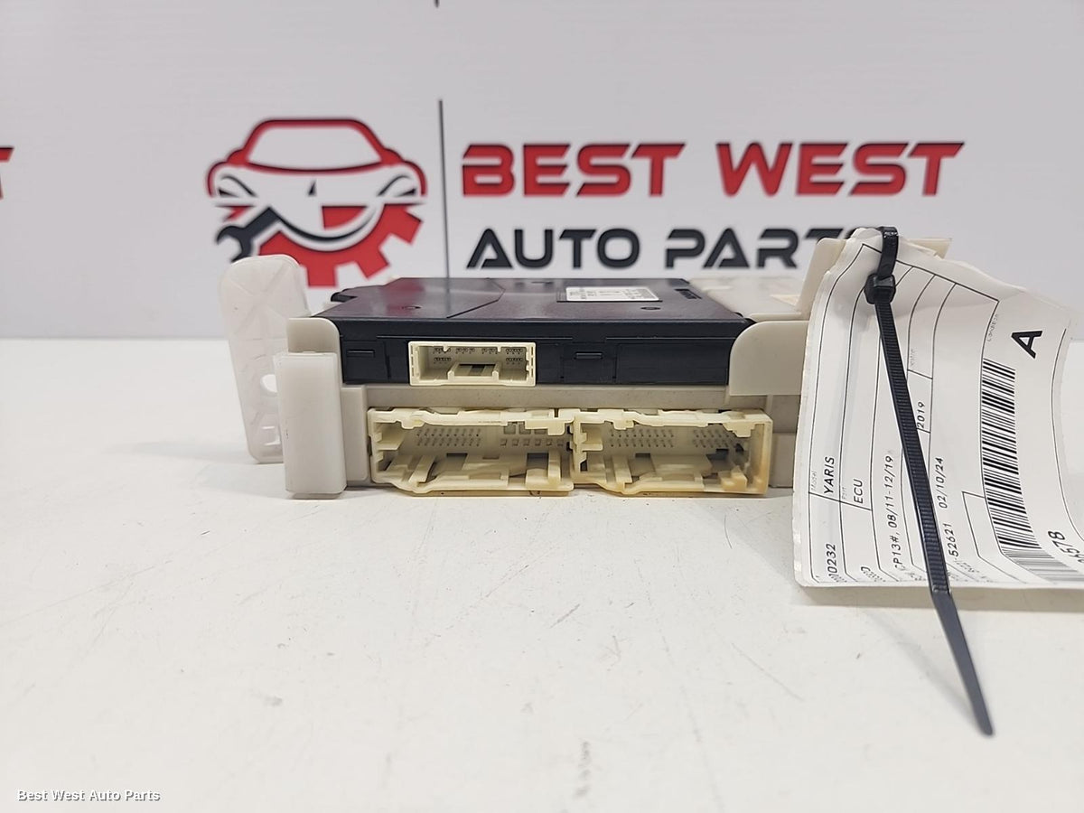 2019 TOYOTA YARIS Ecu
