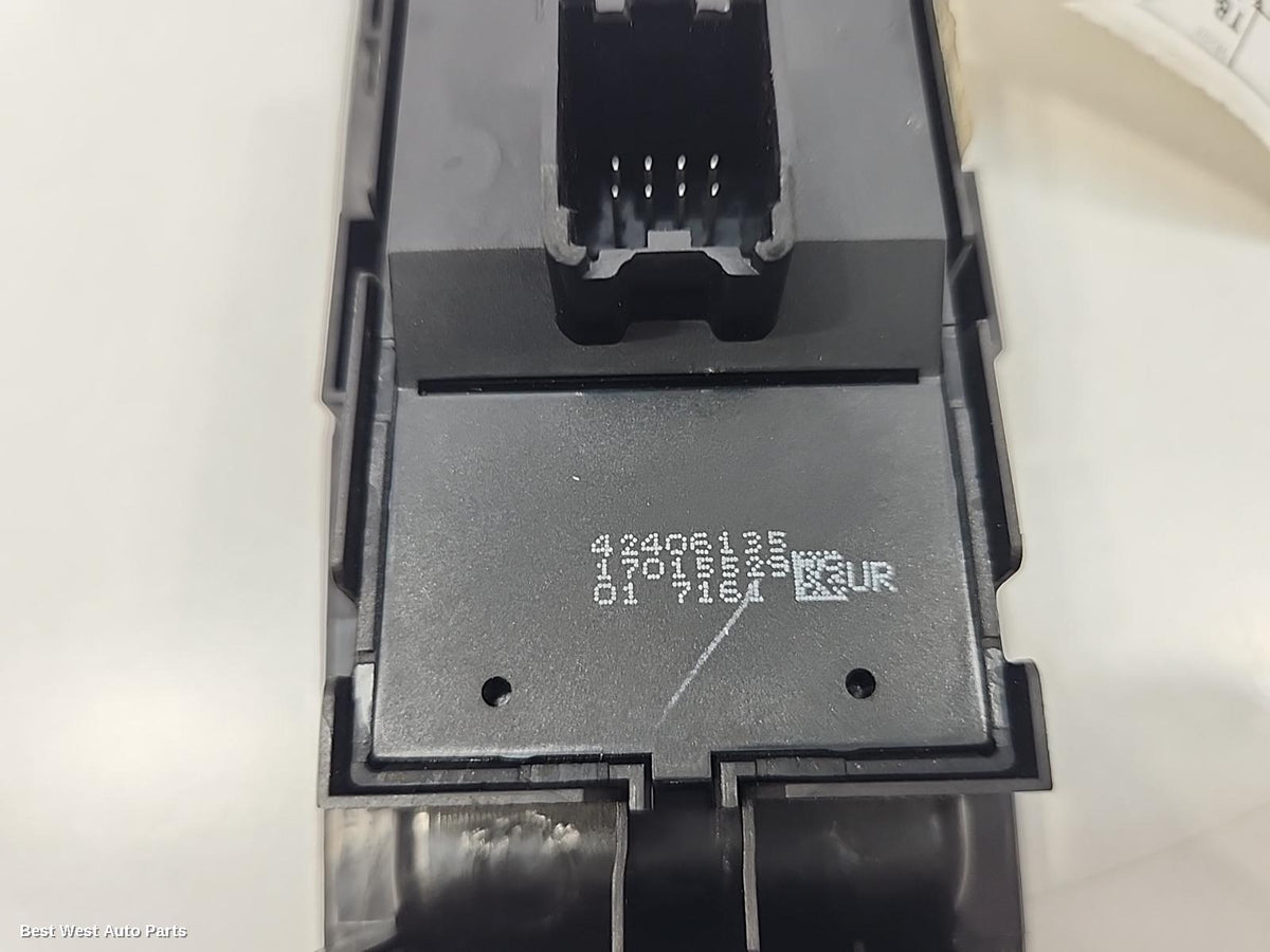 2017 HOLDEN TRAX Pwr Dr Wind Switch