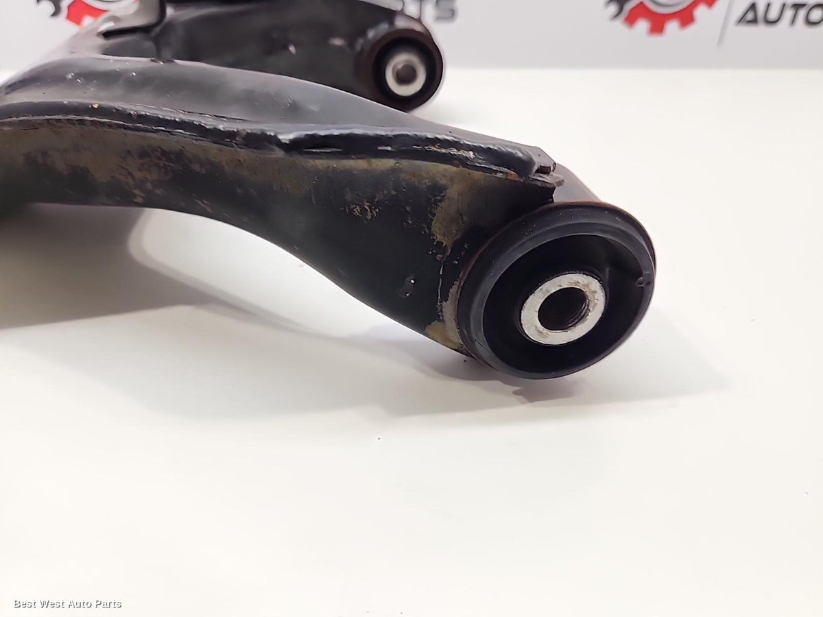 2019 MITSUBISHI PAJERO Left Front Upper Control Arm
