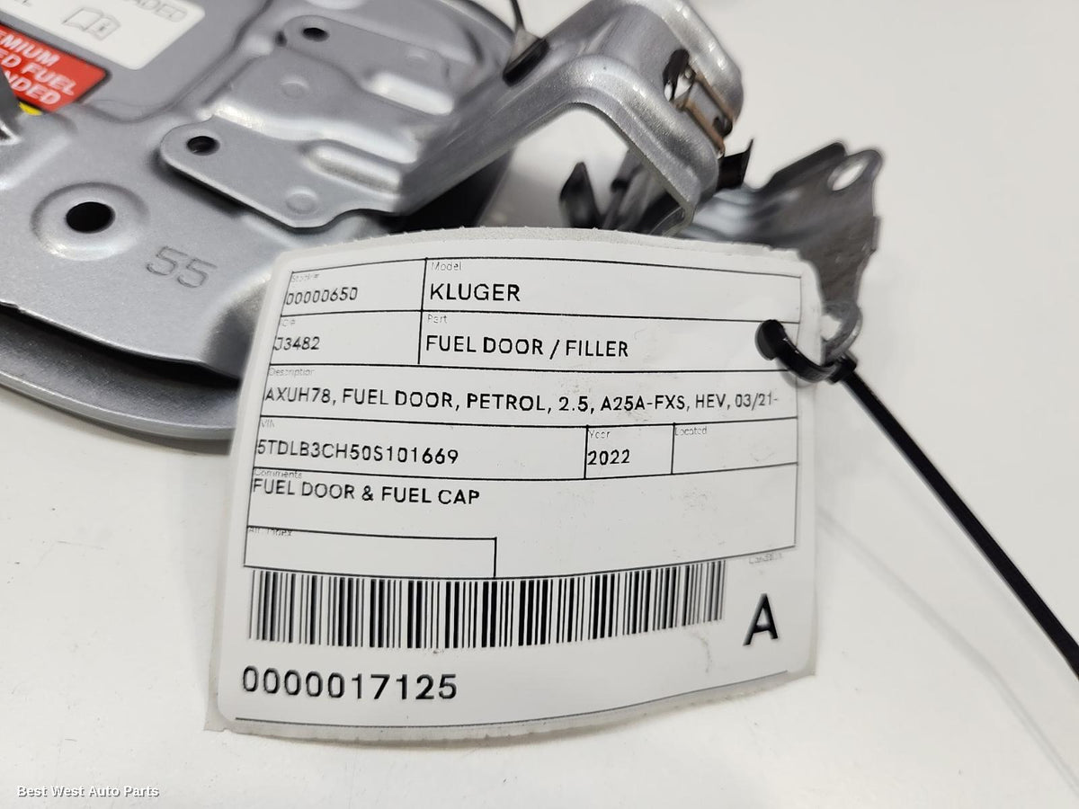 2022 TOYOTA KLUGER Fuel Door / Filler