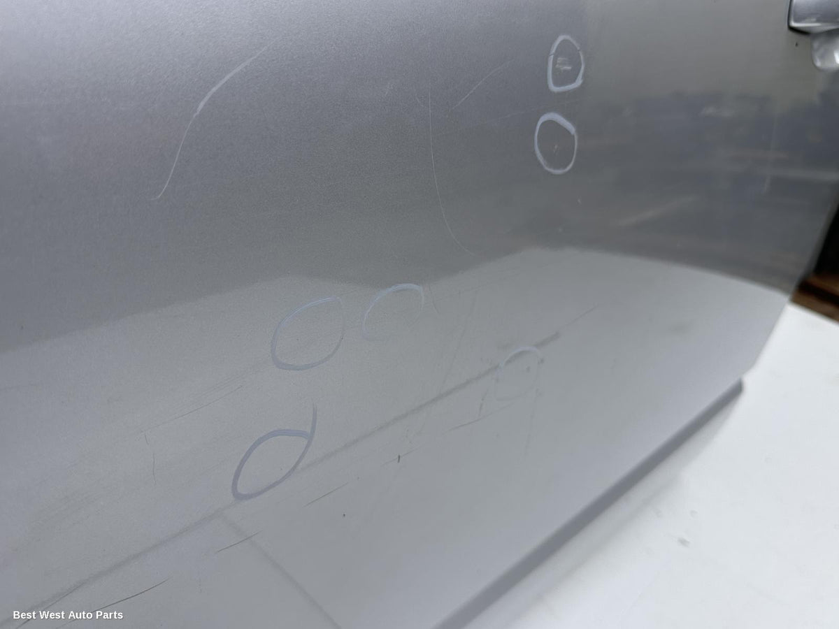 2009 SUBARU FORESTER Left Front Door