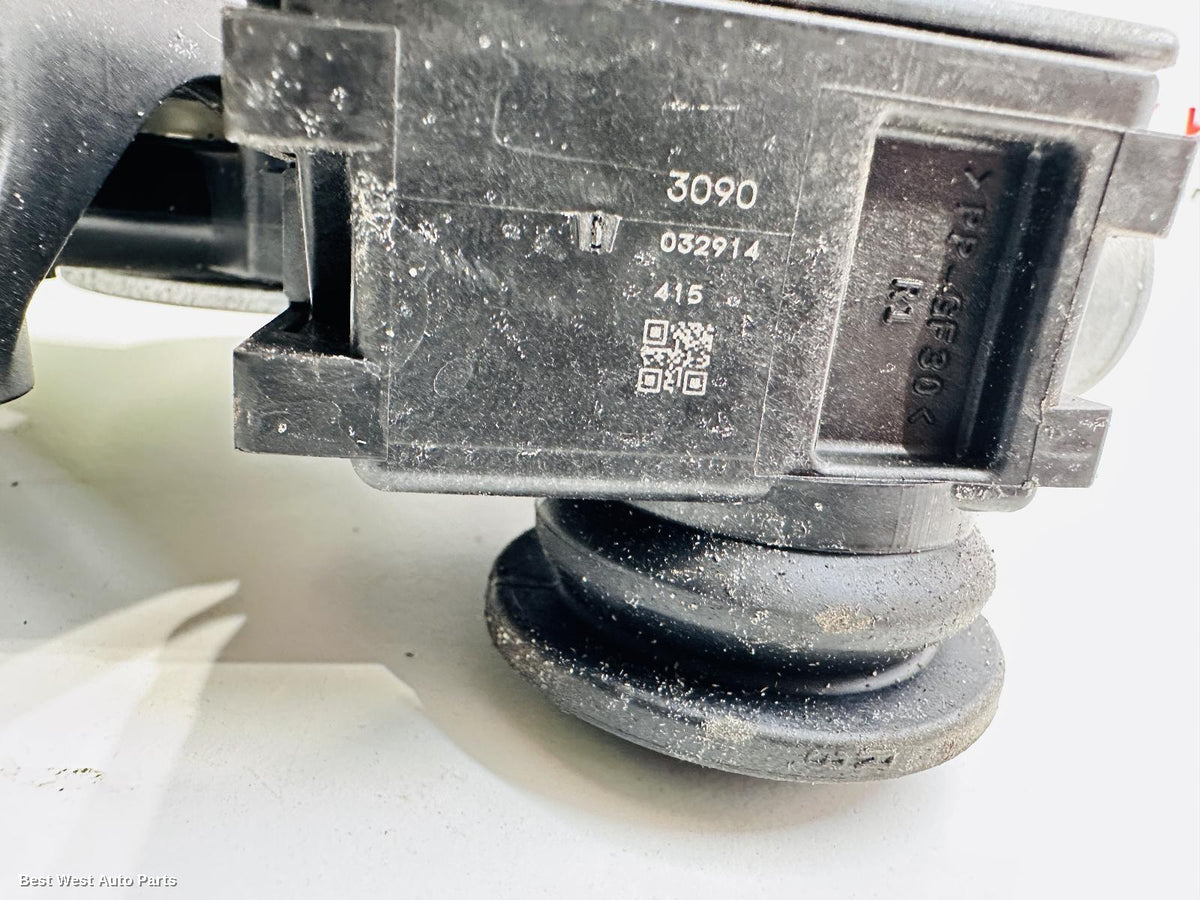 2021 TOYOTA COROLLA Right Rear Wnd Reg/Motor