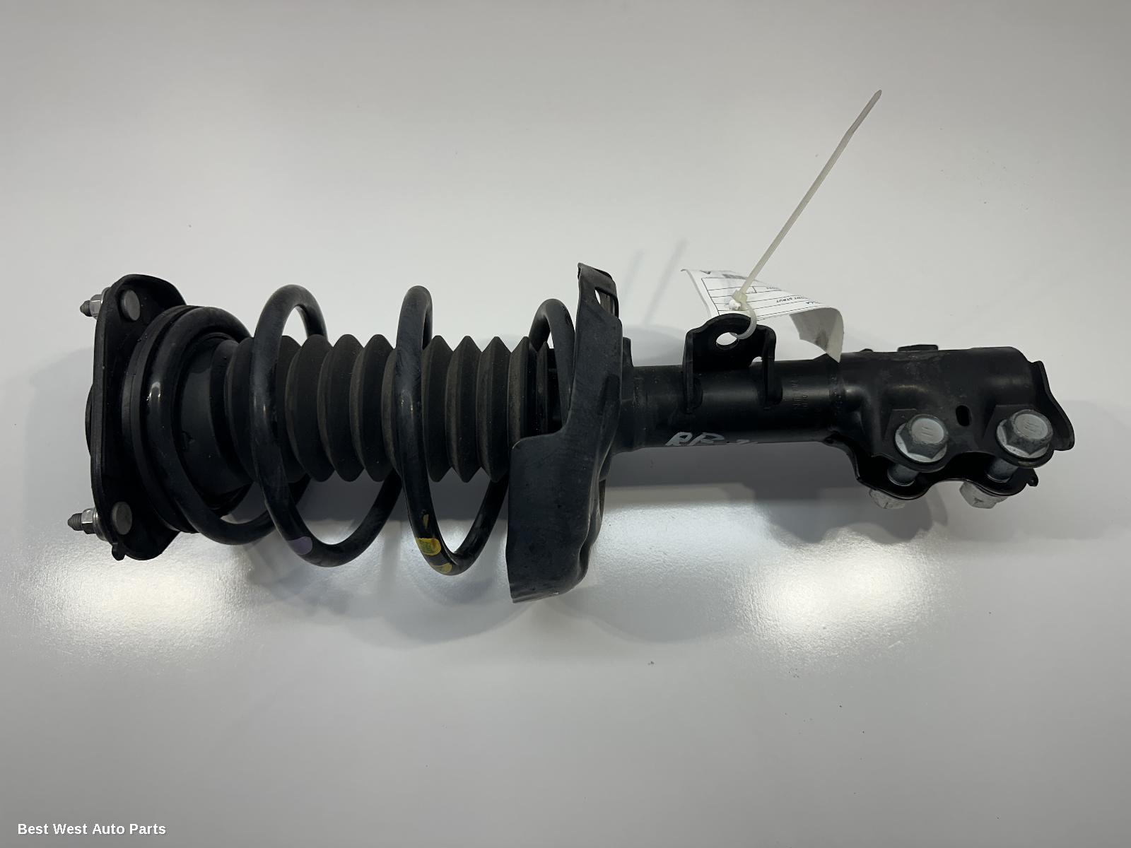 2022 TOYOTA COROLLA Right Front Strut
