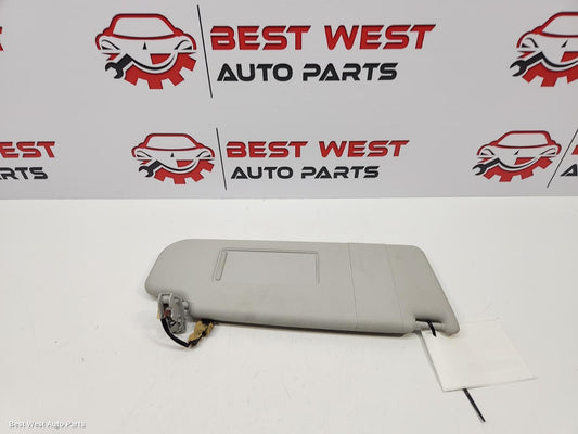 2013 VOLKSWAGEN POLO Sunvisor