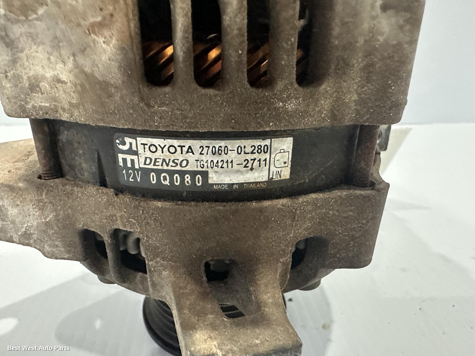 2019 TOYOTA HILUX Alternator