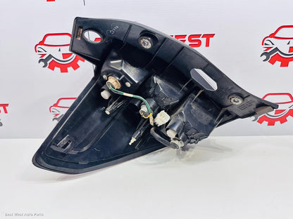 2011 SUBARU FORESTER Right Taillight