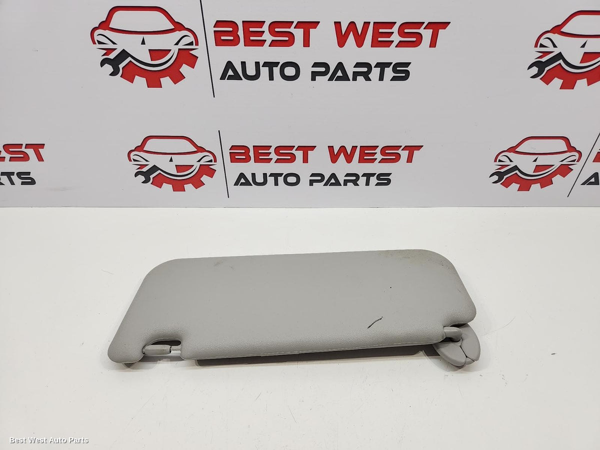 2017 TOYOTA HILUX Sunvisor