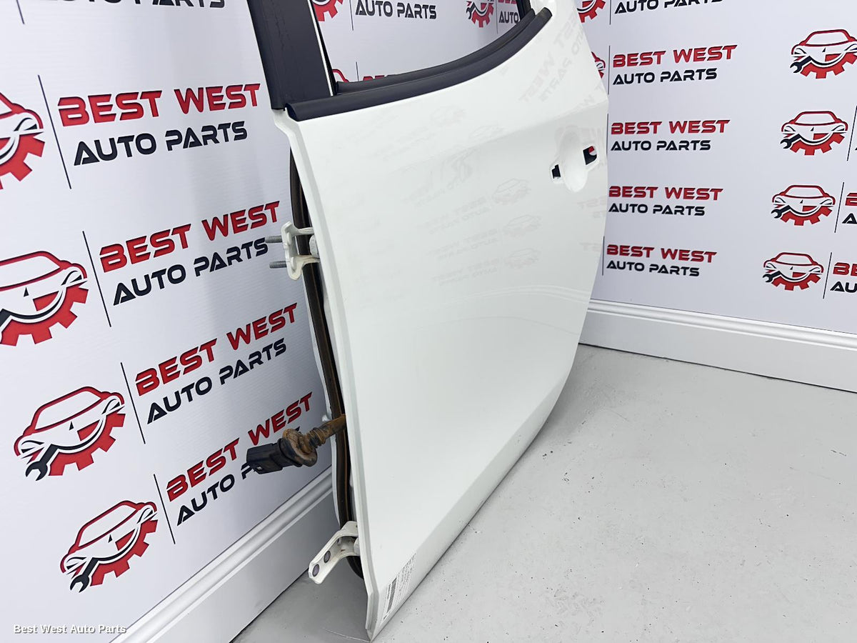 2021 MITSUBISHI TRITON Left Rear Door/Sliding