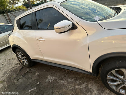 2015 NISSAN JUKE Washer Bottle