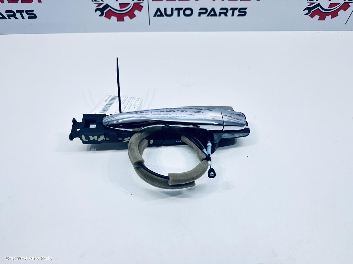 2021 NISSAN NAVARA Door Handle