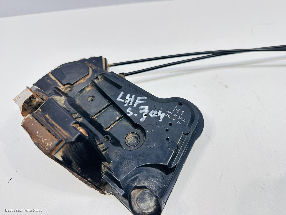 2019 TOYOTA HILUX Door/Boot/Gate Lock