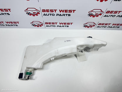 2024 NISSAN NAVARA Washer Bottle