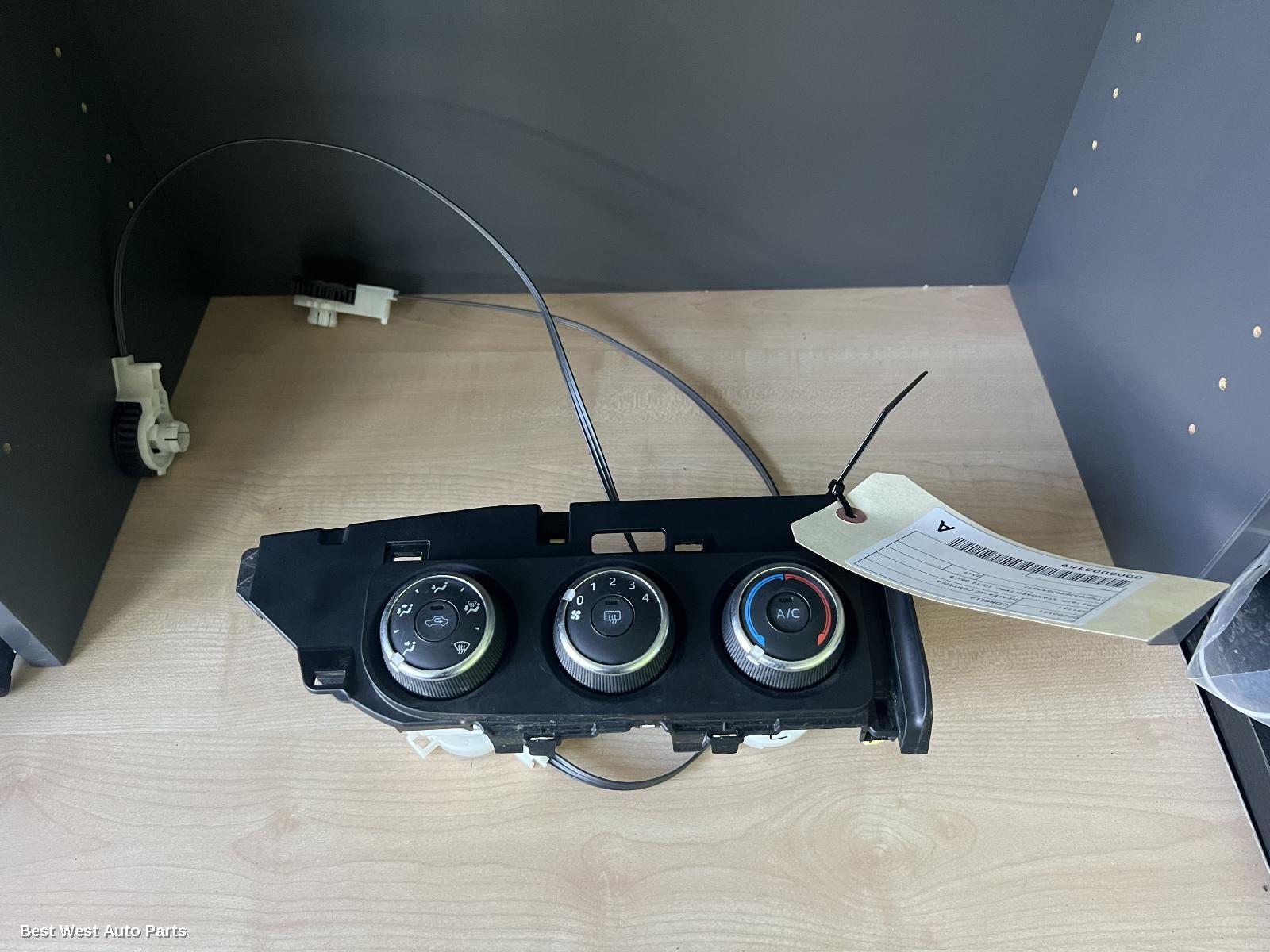2017 TOYOTA COROLLA Heater/Ac Controls