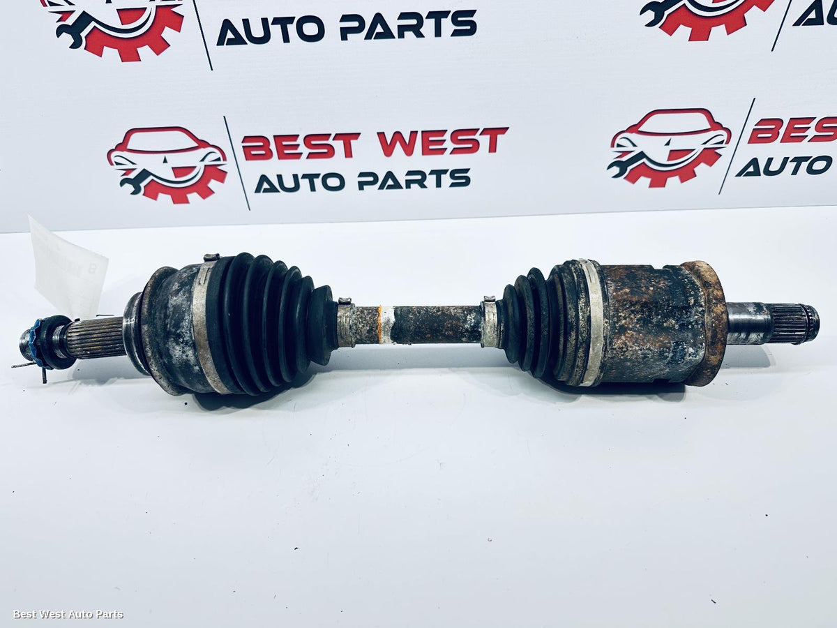 2019 TOYOTA HILUX Right Driveshaft