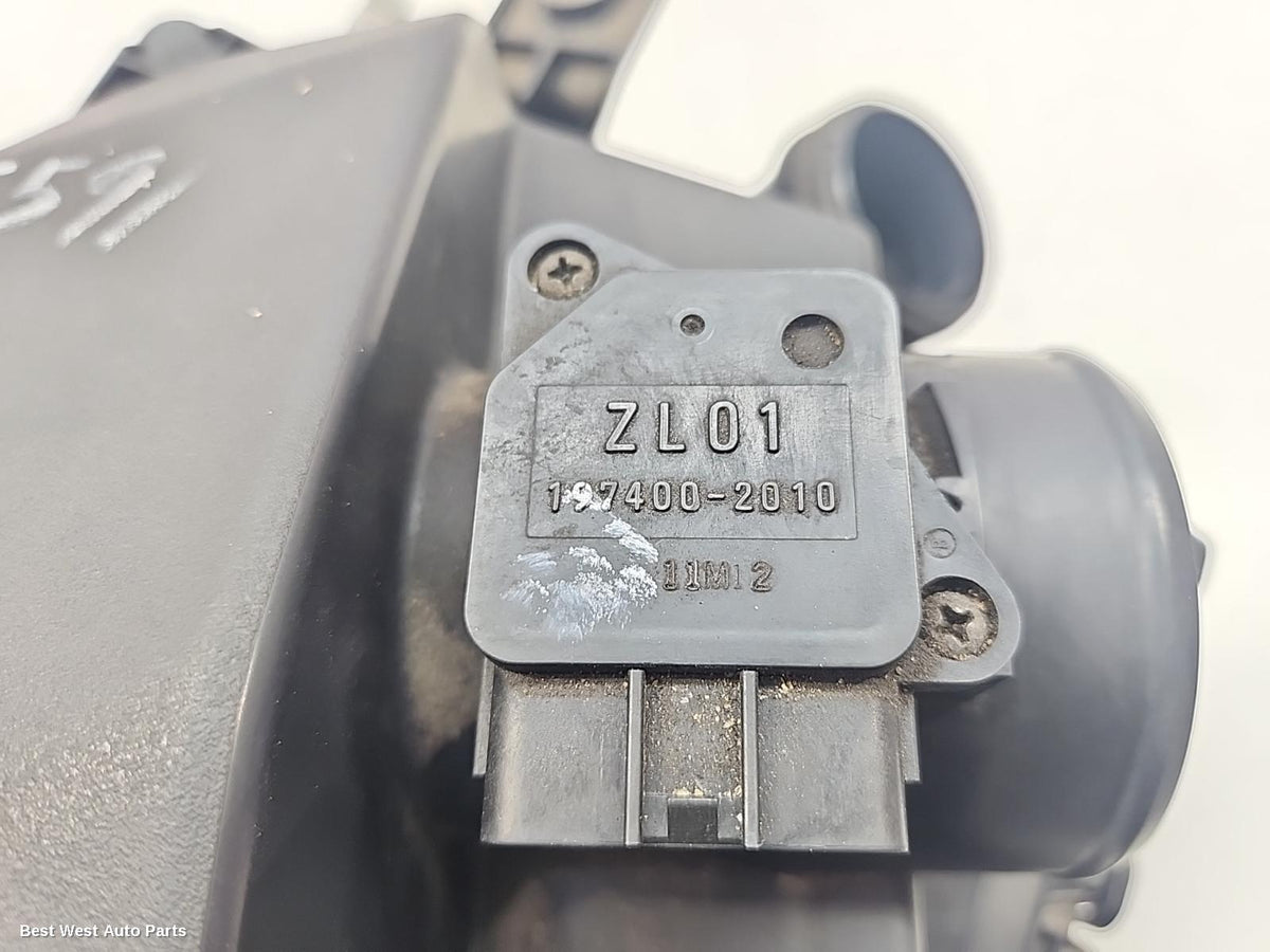 2011 MAZDA 3 Air Cleaner/Box