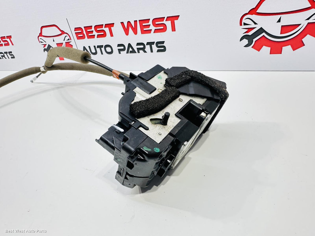 2016 NISSAN QASHQAI Door/Boot/Gate Lock