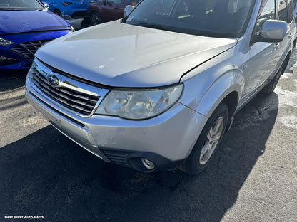 2009 SUBARU FORESTER Bonnet