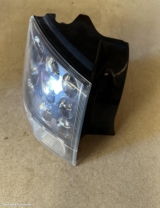 2011 MITSUBISHI OUTLANDER Left Taillight