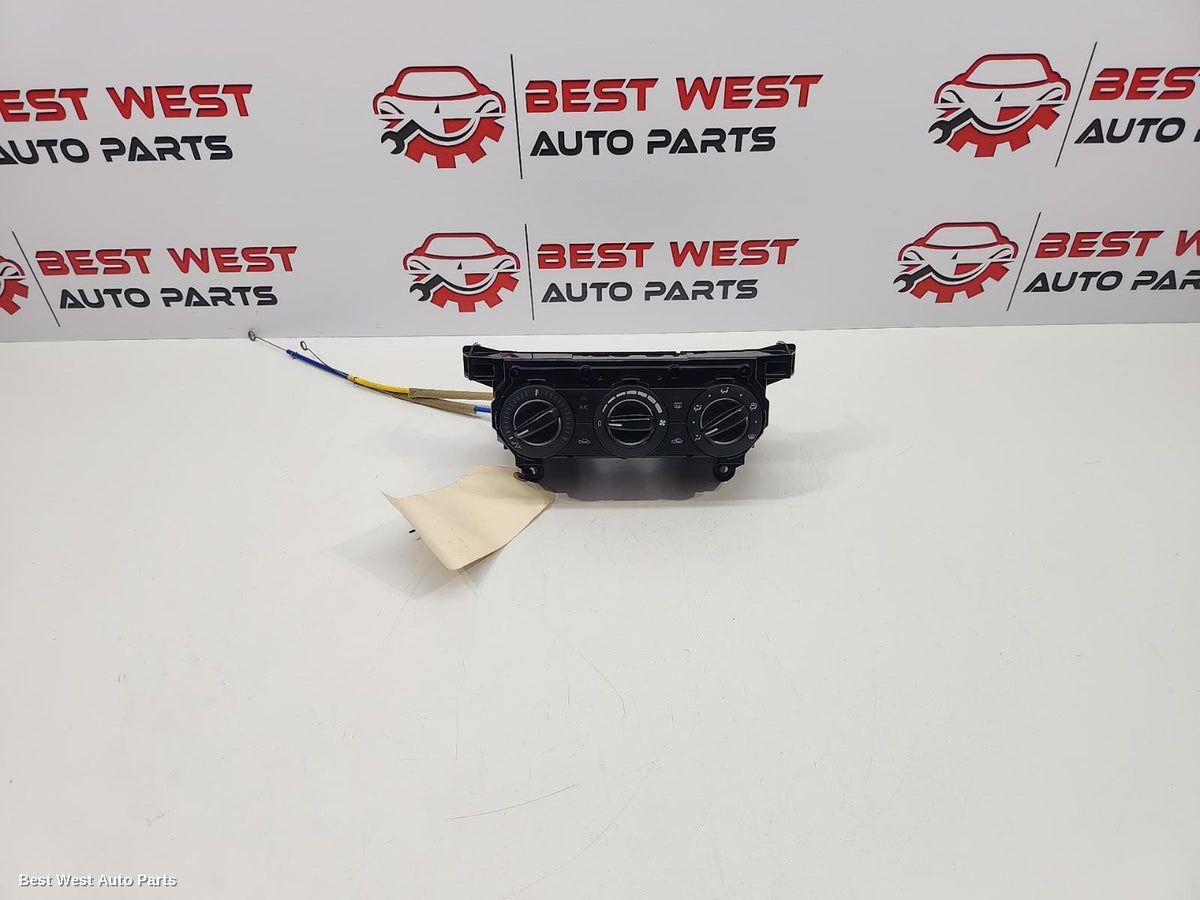 2018 MAZDA 2 Heater/Ac Controls