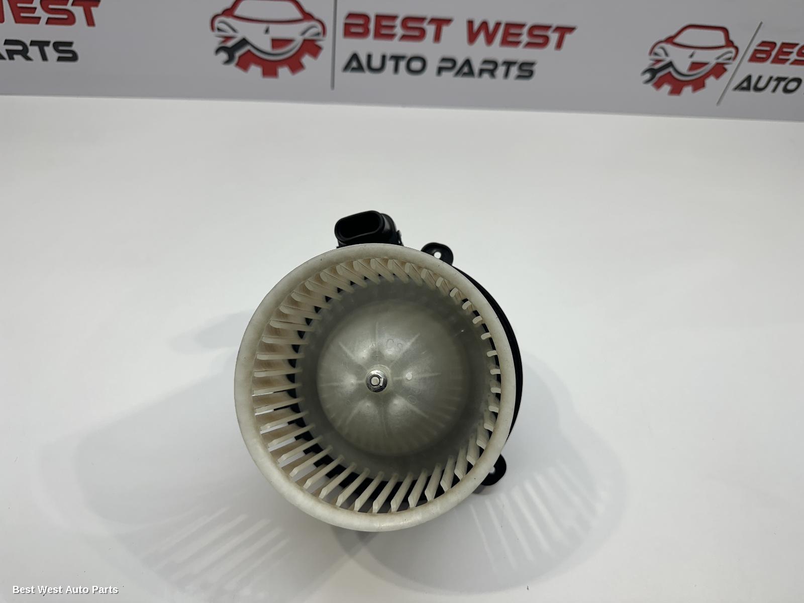 2021 MITSUBISHI TRITON Heater Fan Motor