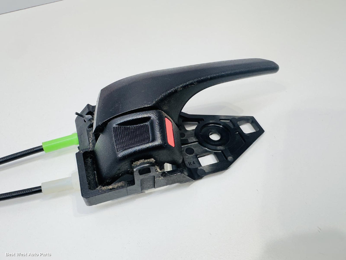 2014 TOYOTA RAV4 Door/Boot/Gate Lock