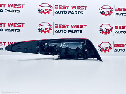 2021 TOYOTA CAMRY Right Taillight