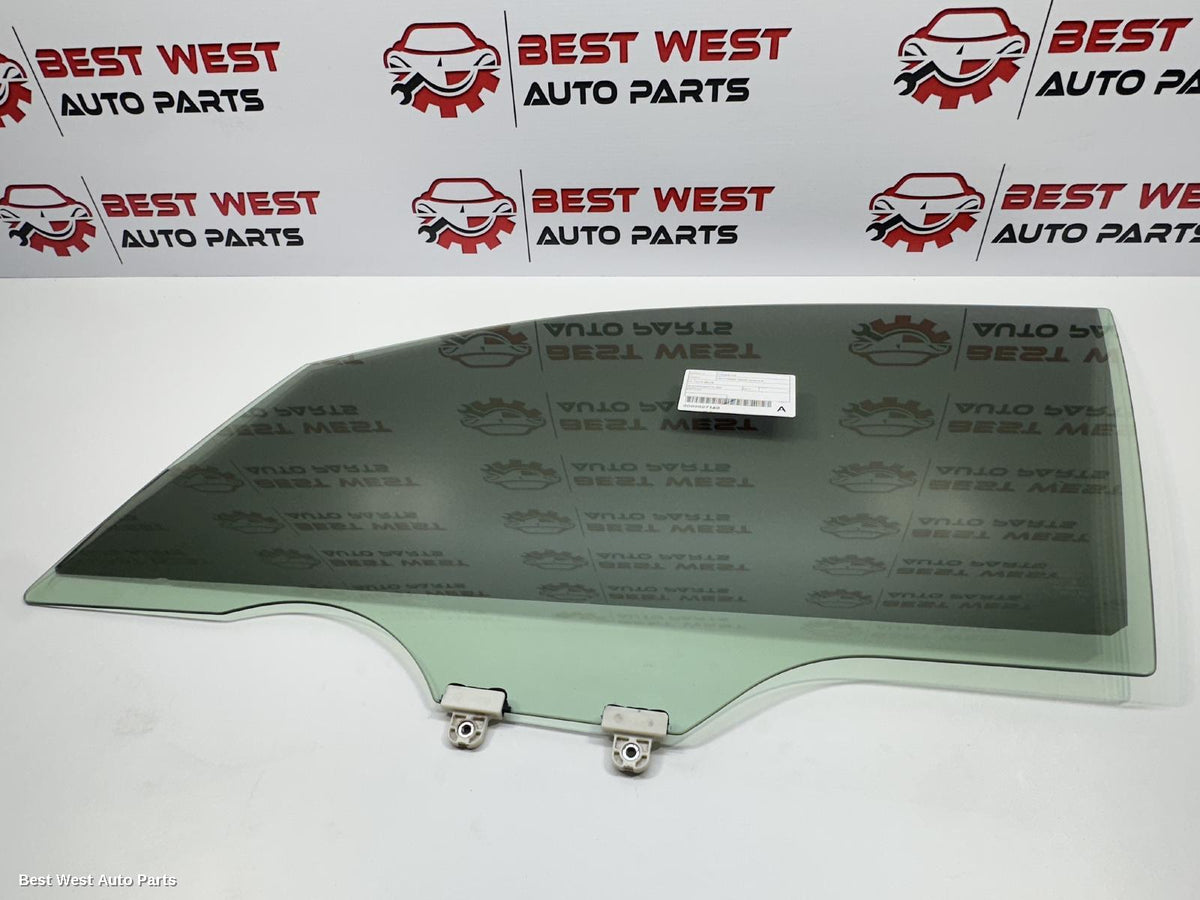 2017 SUBARU FORESTER Left Front Door Window