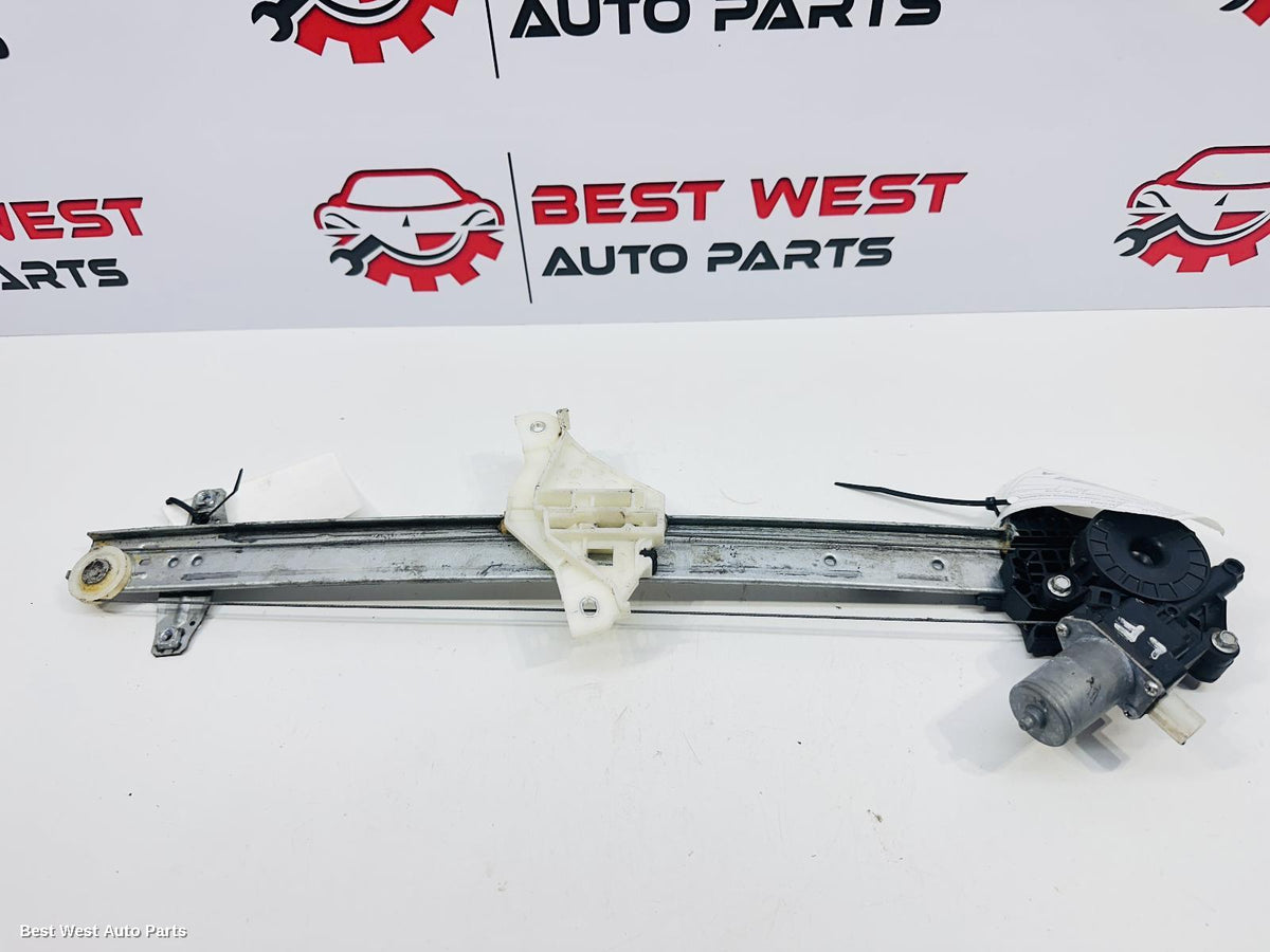 2023 SUZUKI VITARA Left Front Window Reg/Motor