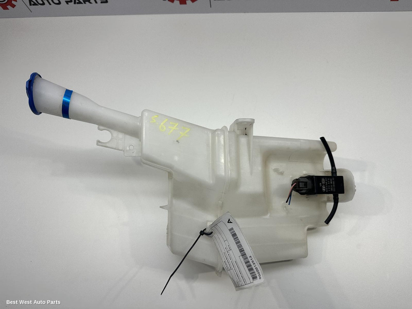 2016 HYUNDAI TUCSON Washer Bottle