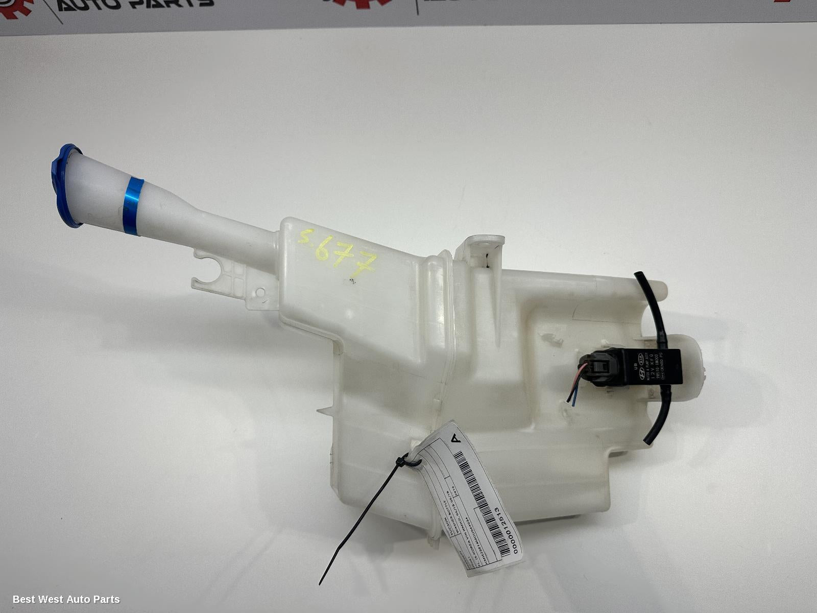2016 HYUNDAI TUCSON Washer Bottle