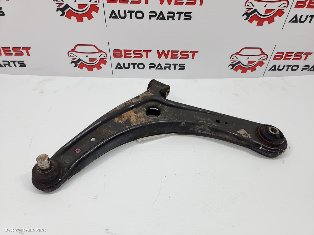 2019 MITSUBISHI ECLIPSE CROSS Left Front Lower Control Arm
