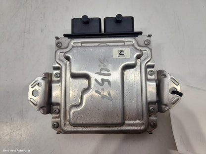2019 SUZUKI SWIFT Ecu