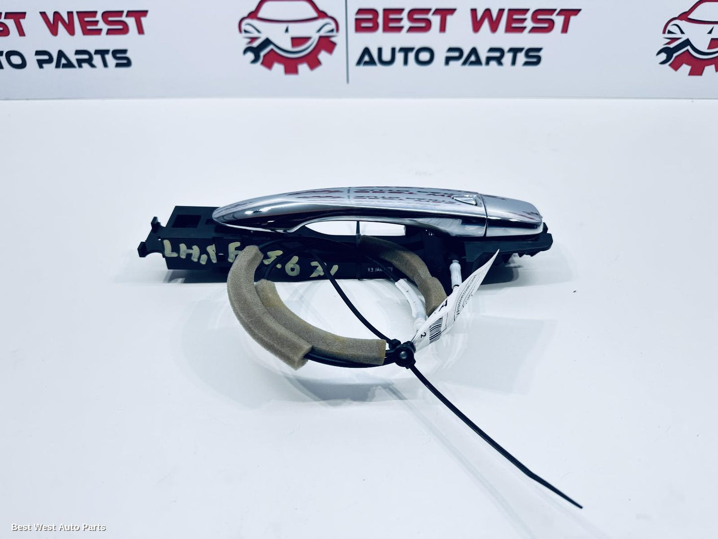 2021 NISSAN NAVARA Door Handle