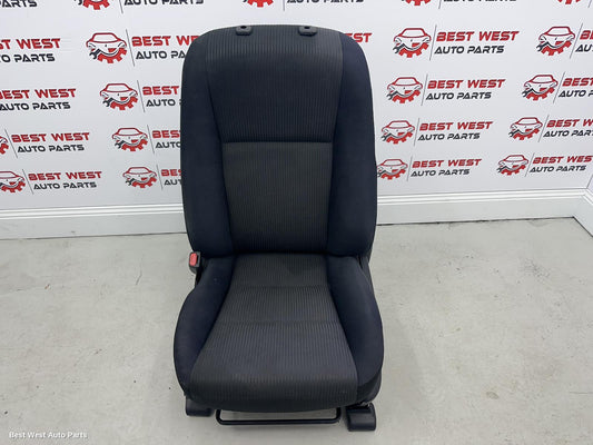2014 TOYOTA RAV4 Front Seat
