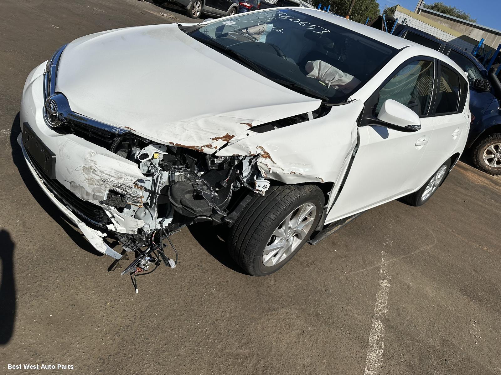2016 TOYOTA COROLLA Wiper Motor