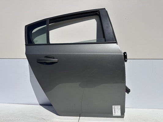 2013 HOLDEN CRUZE RIGHT_REAR_DOOR_SLIDING