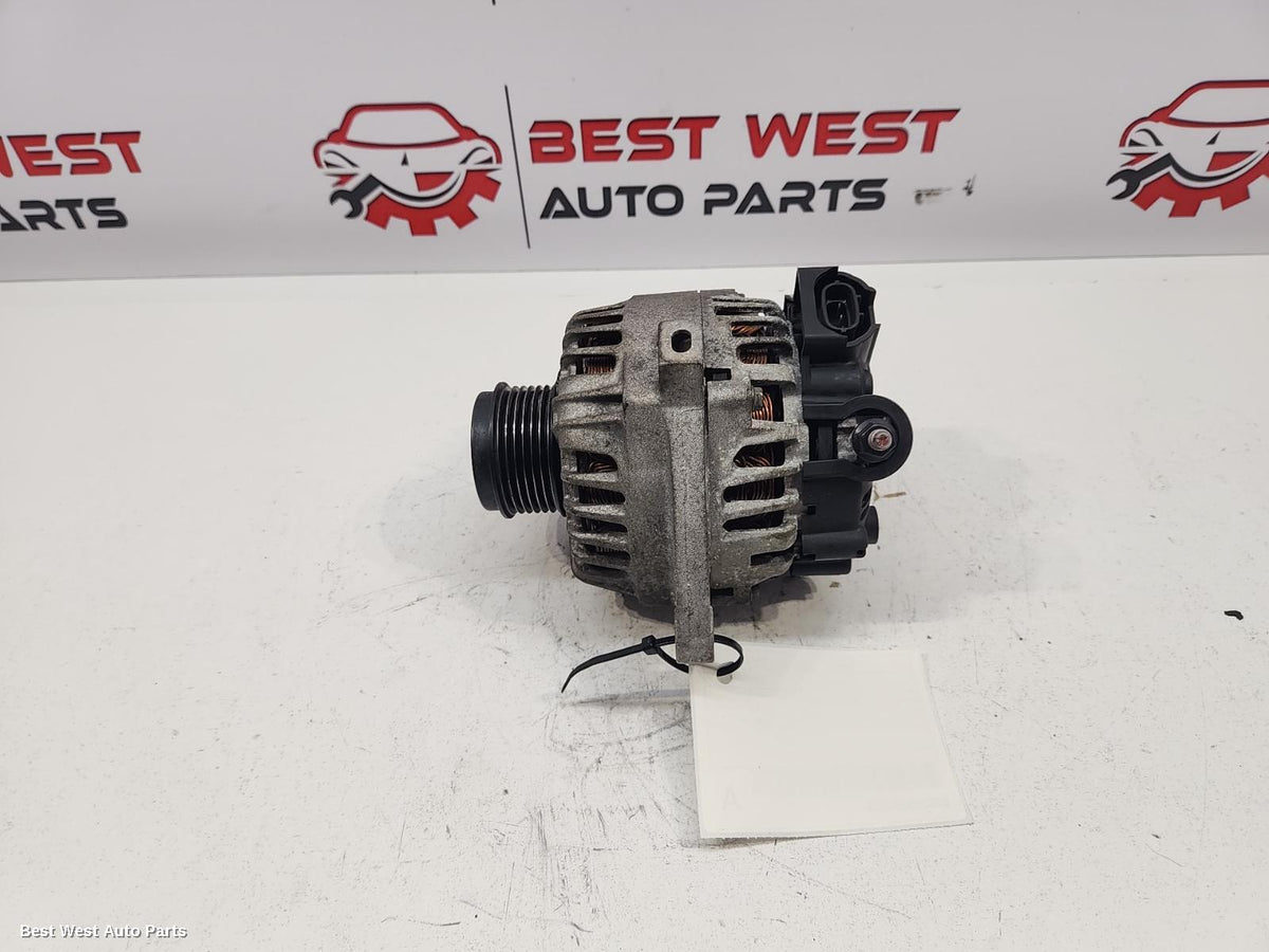 2015 HYUNDAI I30 Alternator