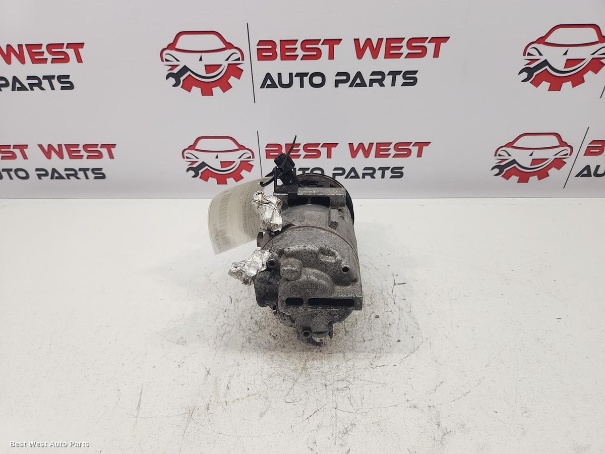 2015 HYUNDAI I30 A/C Compressor