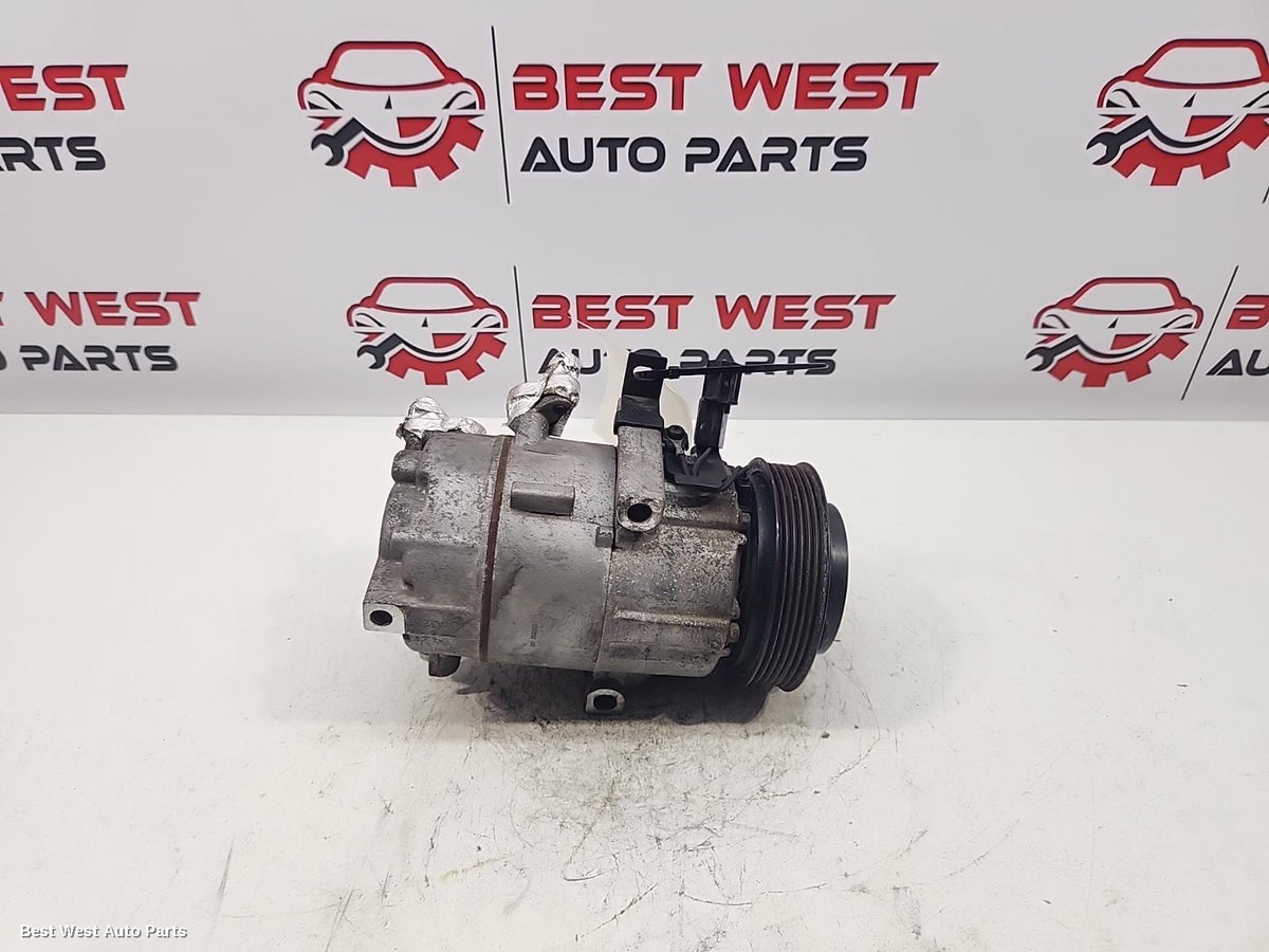 2015 HYUNDAI I30 A/C Compressor