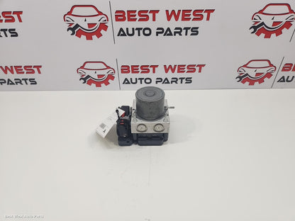 2015 VOLKSWAGEN POLO Abs Pump/Modulator