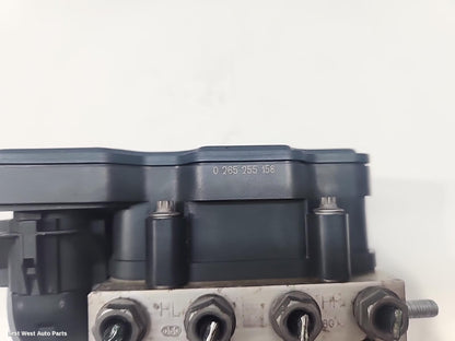 2015 VOLKSWAGEN POLO Abs Pump/Modulator