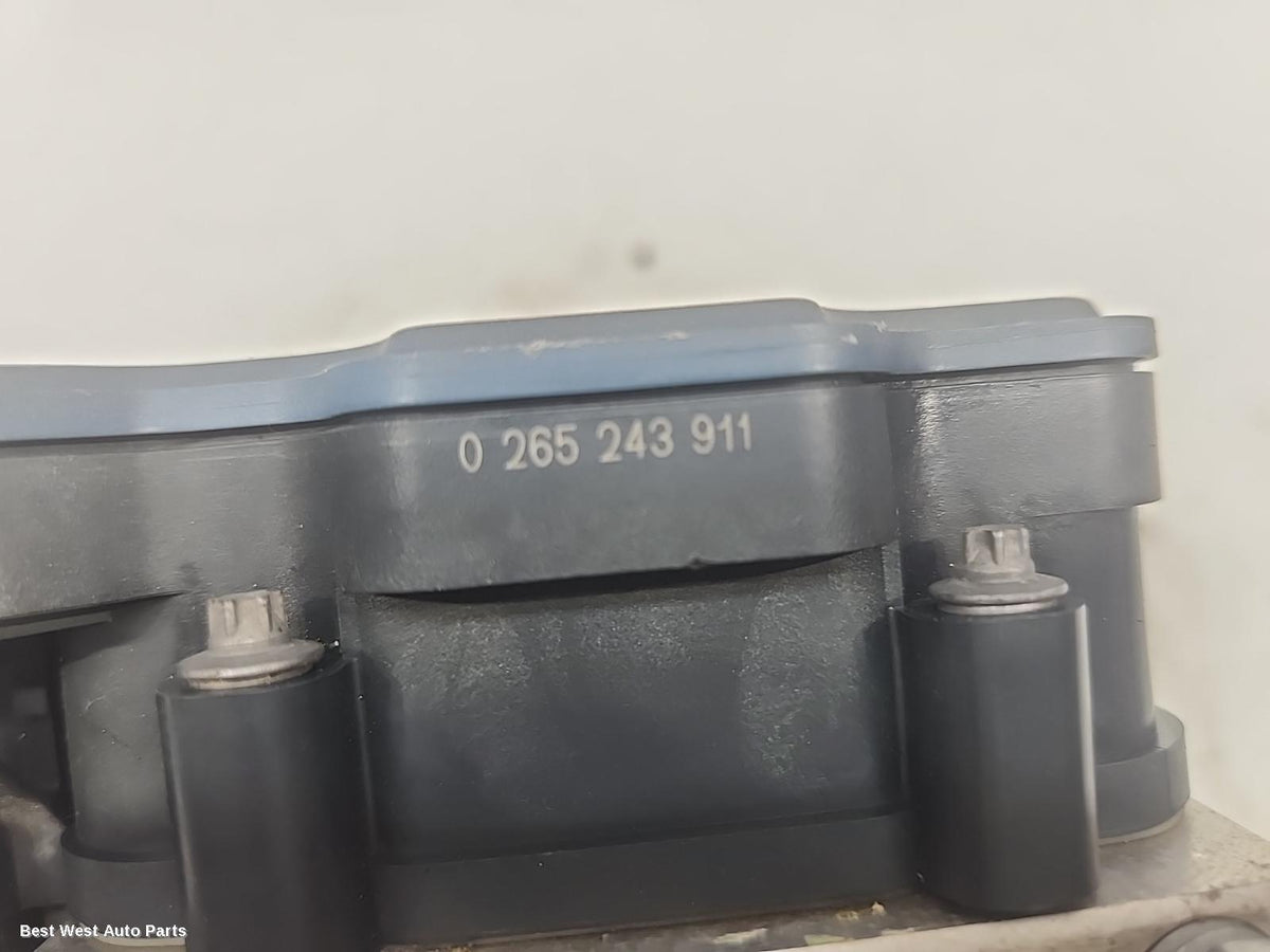 2015 FORD RANGER Abs Pump/Modulator