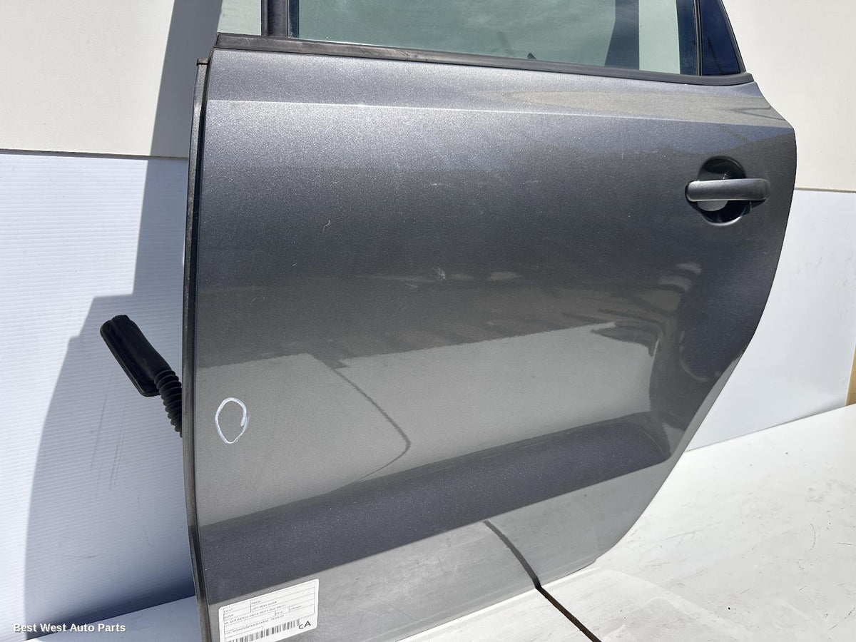 2010 VOLKSWAGEN POLO Left Rear Door/Sliding