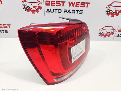 2010 VOLKSWAGEN POLO Left Taillight