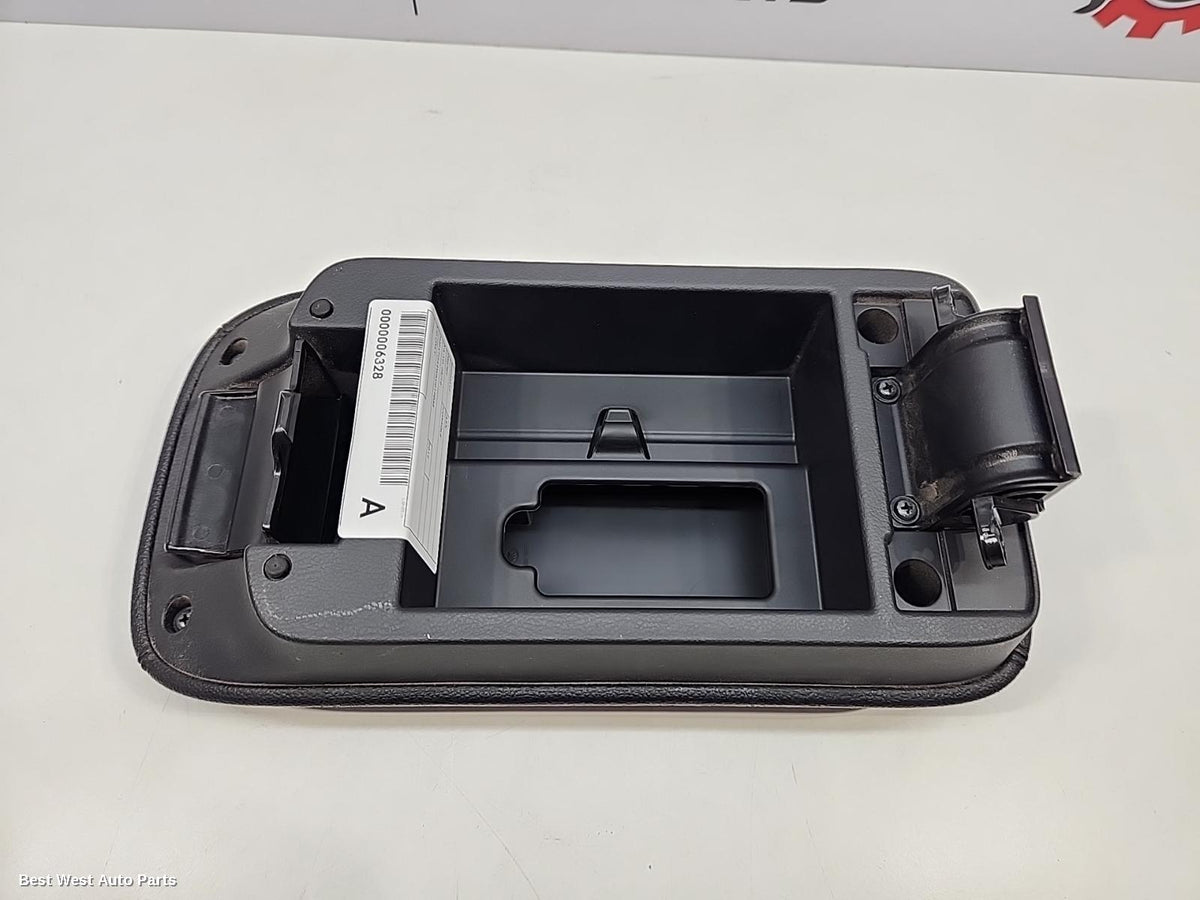 2019 MITSUBISHI ASX Console