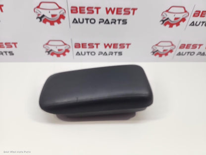 2019 MITSUBISHI ASX Console