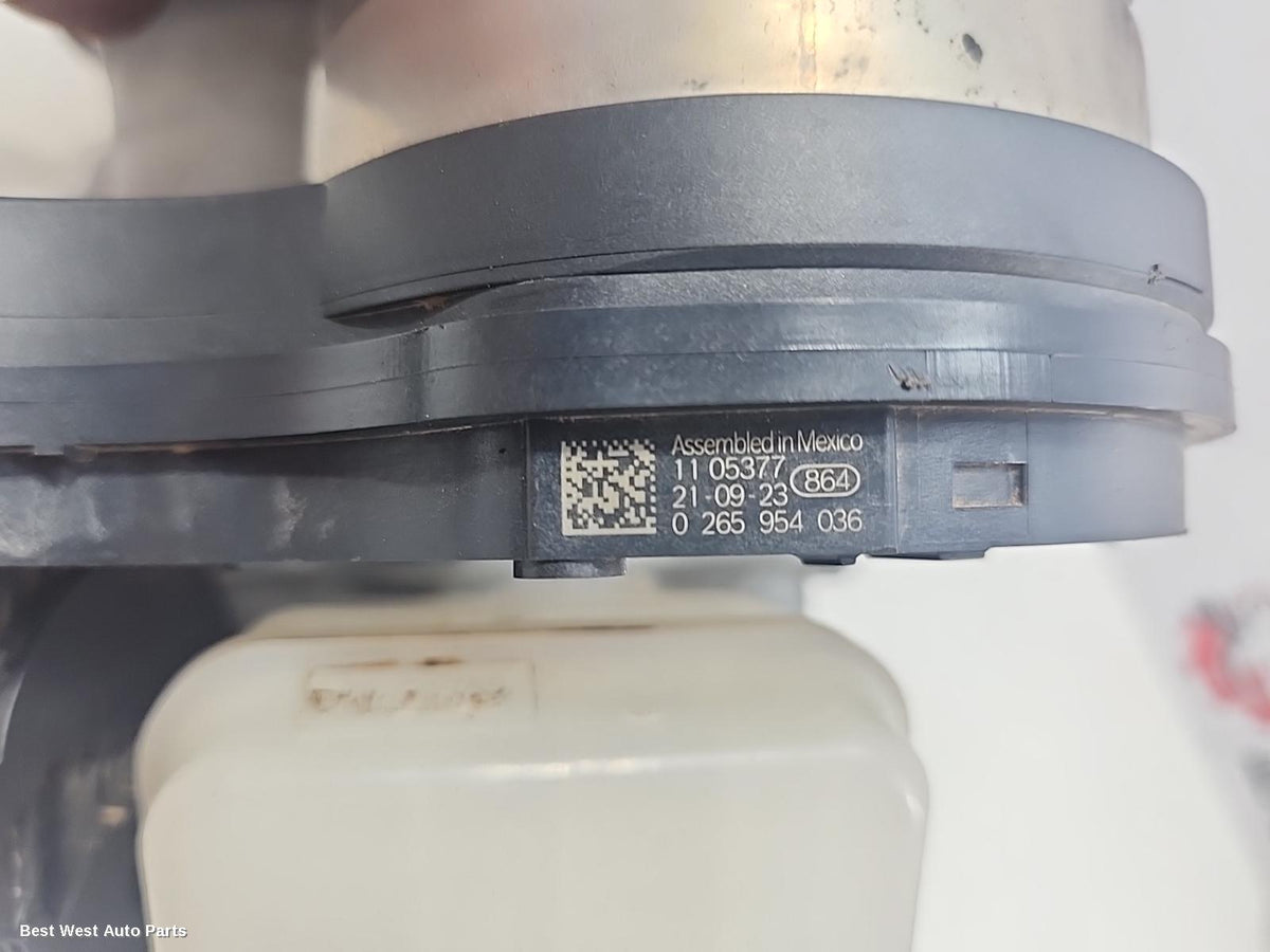 2022 SUBARU OUTBACK Brake Booster