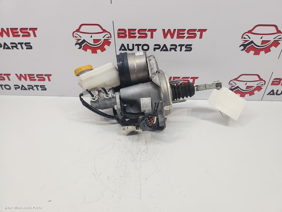 2022 SUBARU OUTBACK Brake Booster