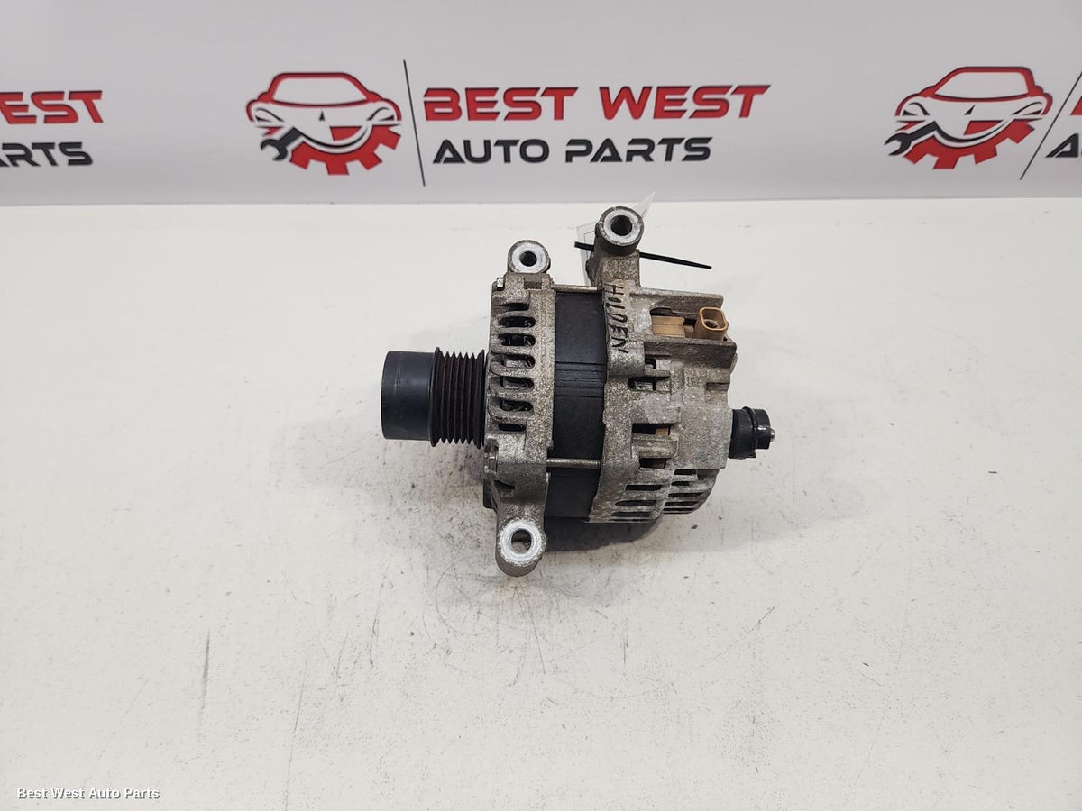 2011 HOLDEN COMMODORE Alternator