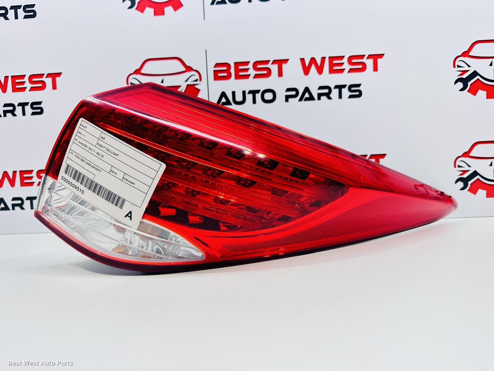 2014 HYUNDAI I40 Right Taillight